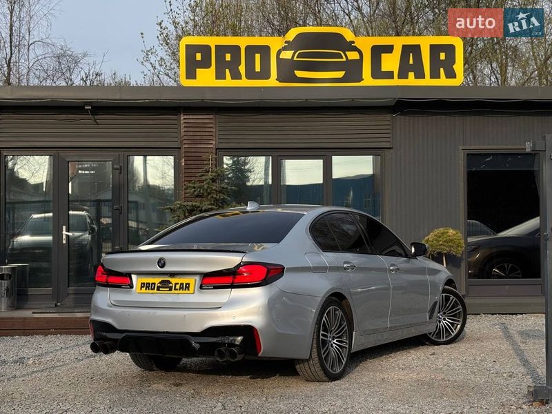 Седан BMW 5 Series 2017 в Львове
