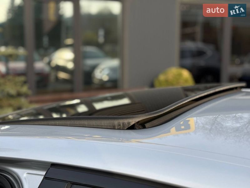 Седан BMW 5 Series 2017 в Львове