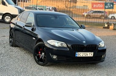 Седан BMW 5 Series 2012 в Сарнах