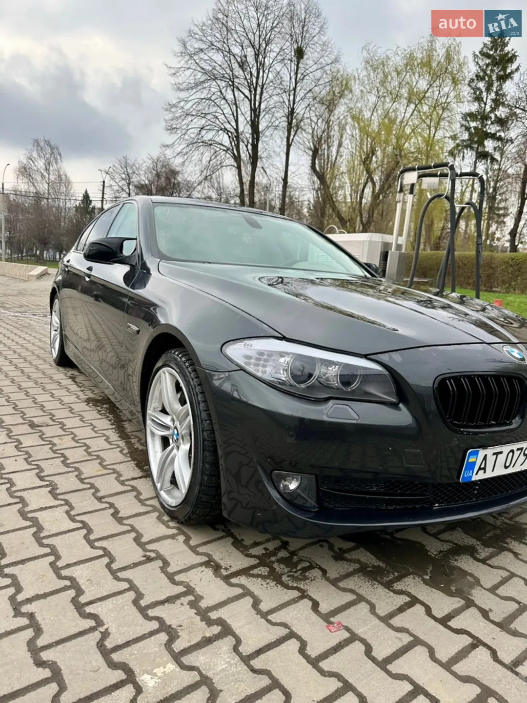2010 BMW 5er - мініатюра 2