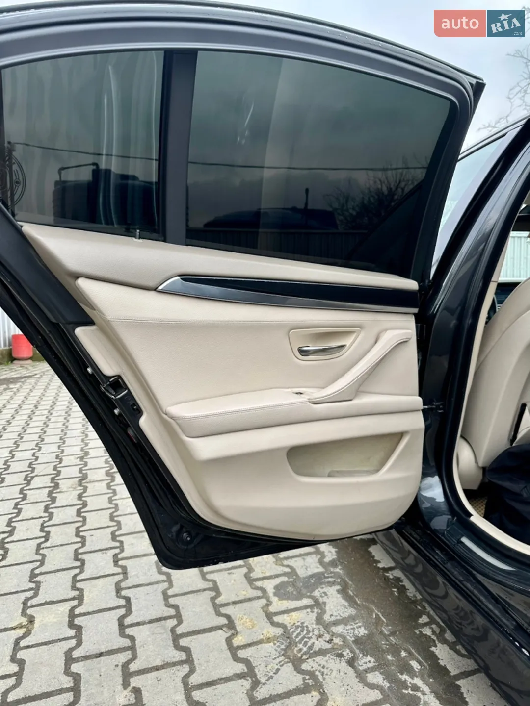 2010 BMW 5er - мініатюра 12
