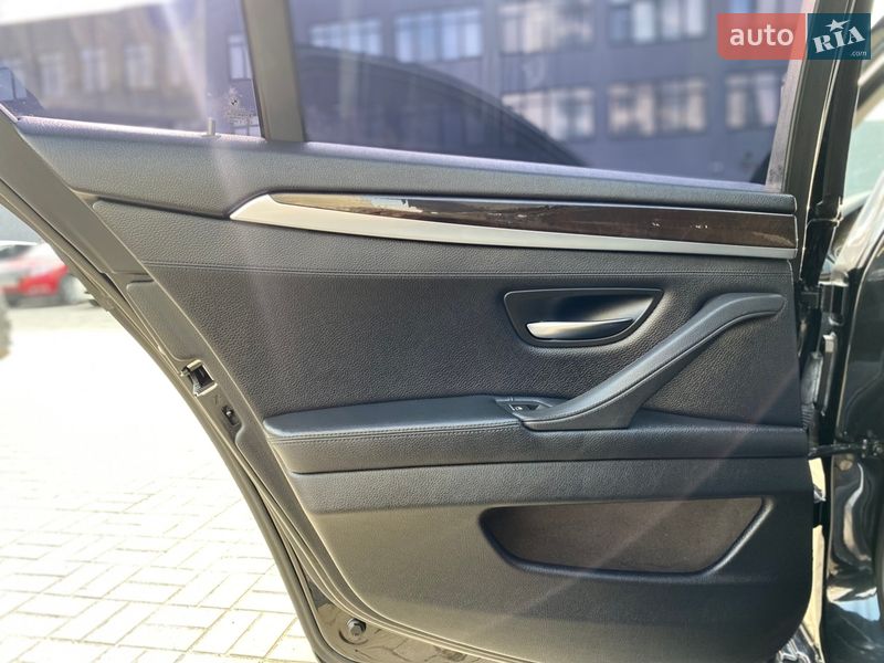 Седан BMW 5 Series 2013 в Хмельницком фото 42 Седан BMW 5 Series 2013 в Хмельницком