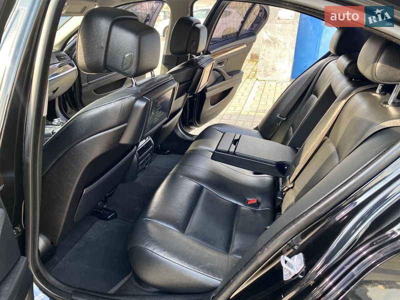 Седан BMW 5 Series 2013 в Хмельницком фото 43 Седан BMW 5 Series 2013 в Хмельницком