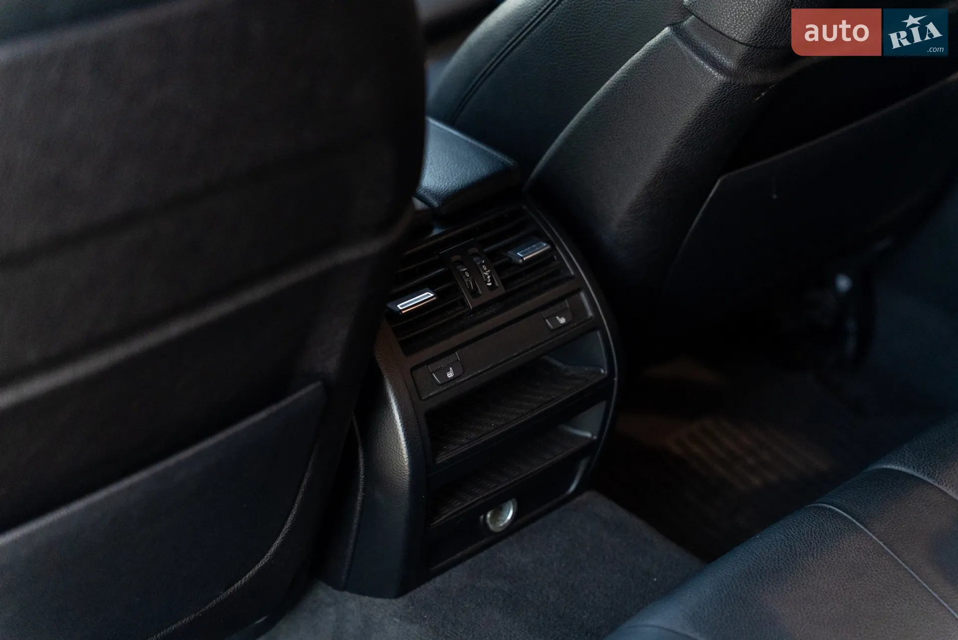 2014 BMW 5er - мініатюра 15
