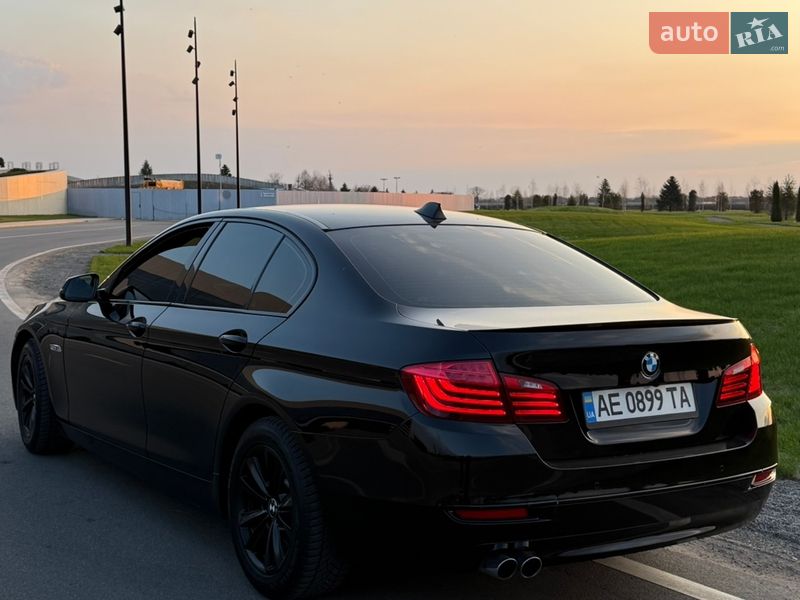 Седан BMW 5 Series 2013 в Днепре
