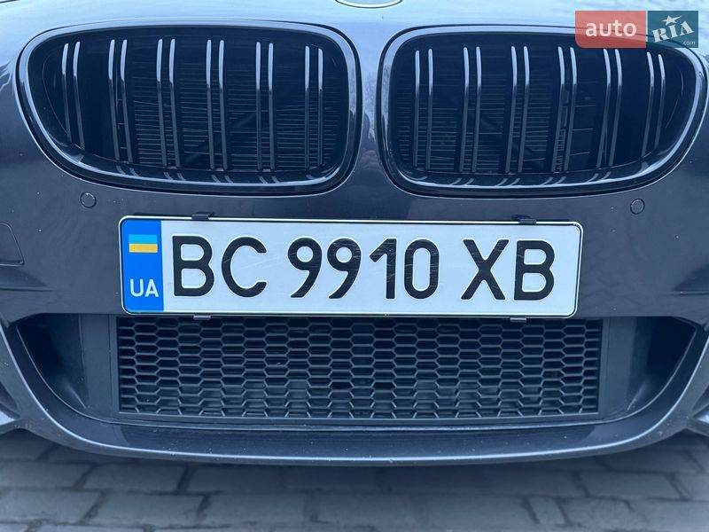 Седан BMW 5 Series 2013 в Самборі