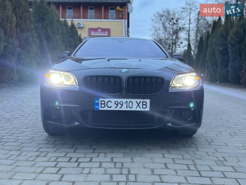 Седан BMW 5 Series 2013 в Самборі