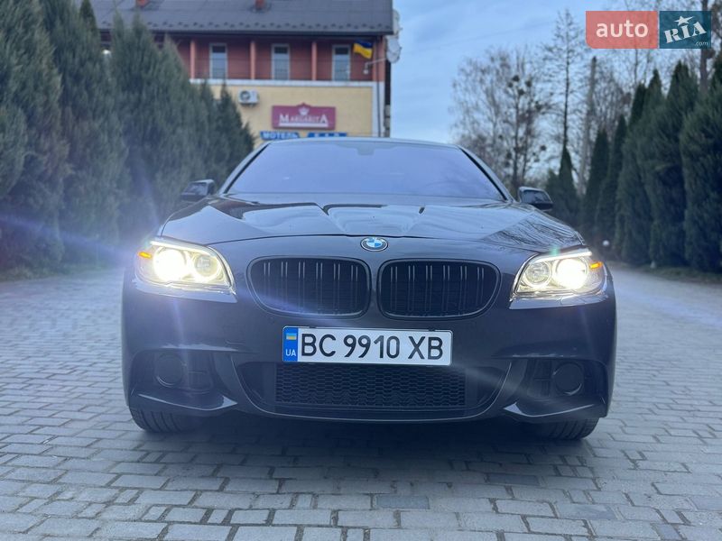 Седан BMW 5 Series 2013 в Самборі