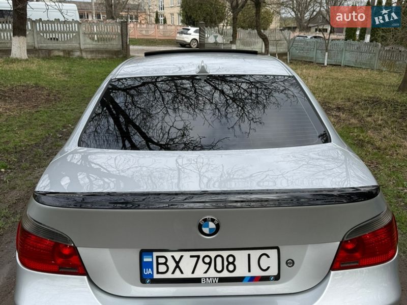 Седан BMW 5 Series 2004 в Чернівцях