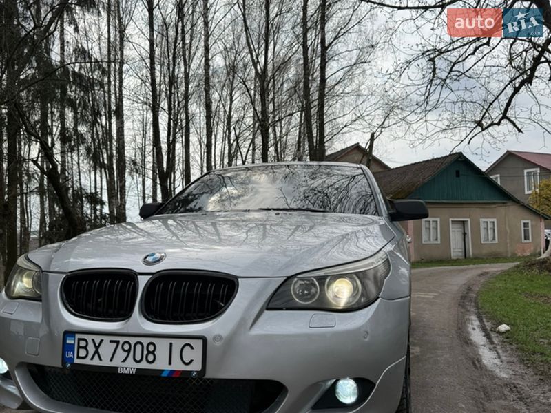 Седан BMW 5 Series 2004 в Чернівцях