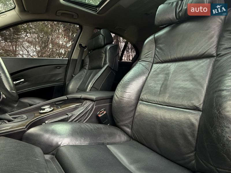 Седан BMW 5 Series 2004 в Чернівцях