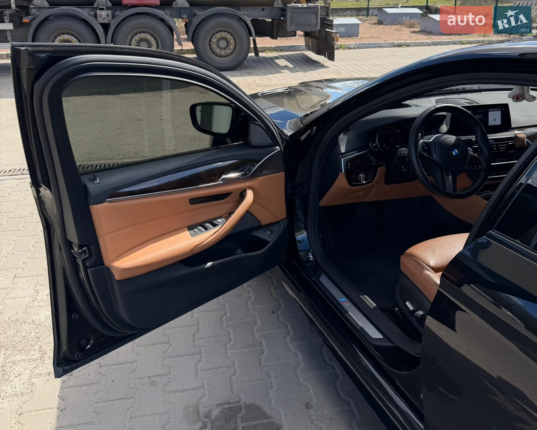 2017 BMW 5er - мініатюра 12