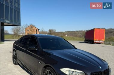 Седан BMW 5 Series 2012 в Черновцах