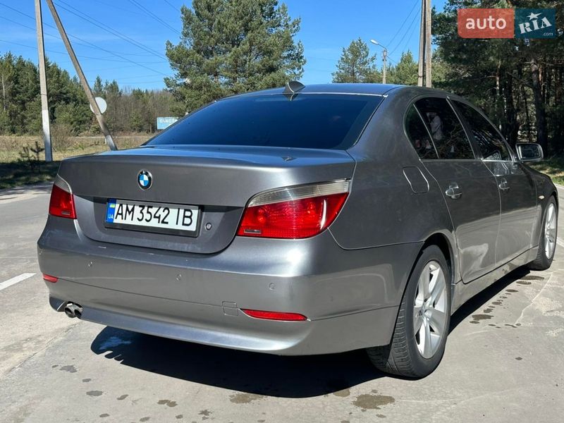 Седан BMW 5 Series 2005 в Славуте