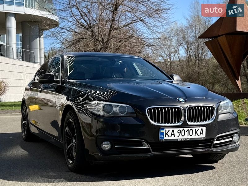 Седан BMW 5 Series 2016 в Киеве