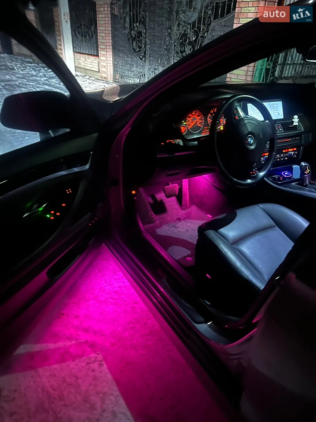 2010 BMW 5er - мініатюра 52