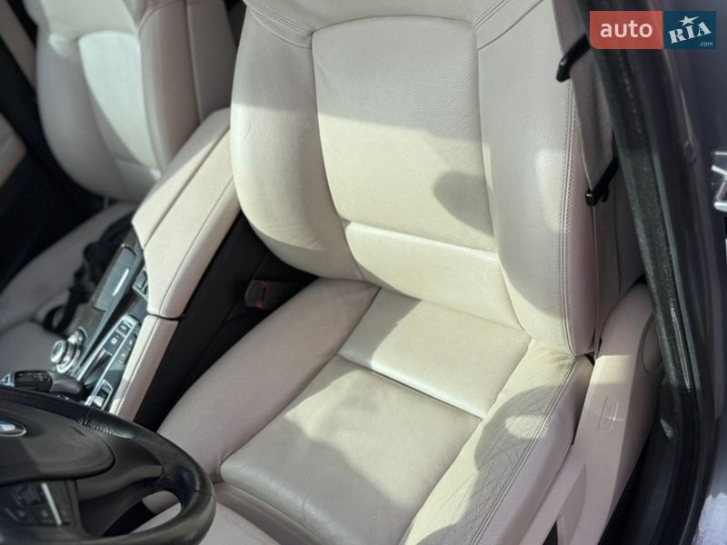 Седан BMW 5 Series 2012 в Каневе фото 49 Седан BMW 5 Series 2012 в Каневе