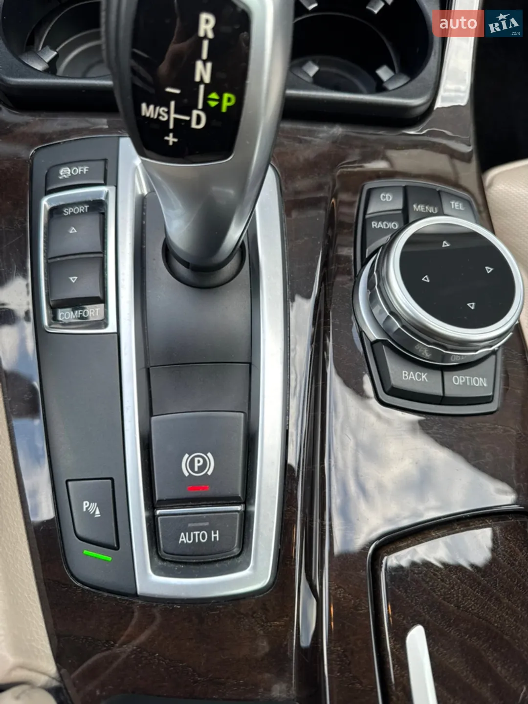 2012 BMW 5er - мініатюра 18