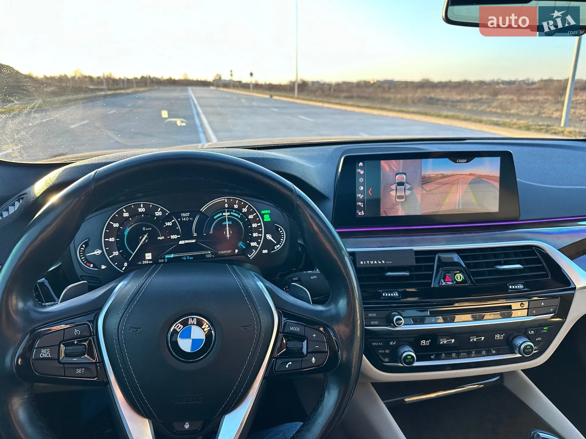 2019 BMW 5er - мініатюра 12