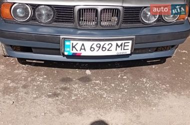 Седан BMW 5 Series 1988 в Ужгороде