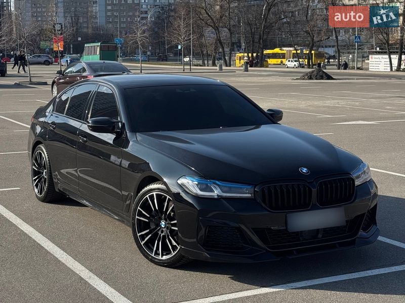 BMW 5 Series 2019