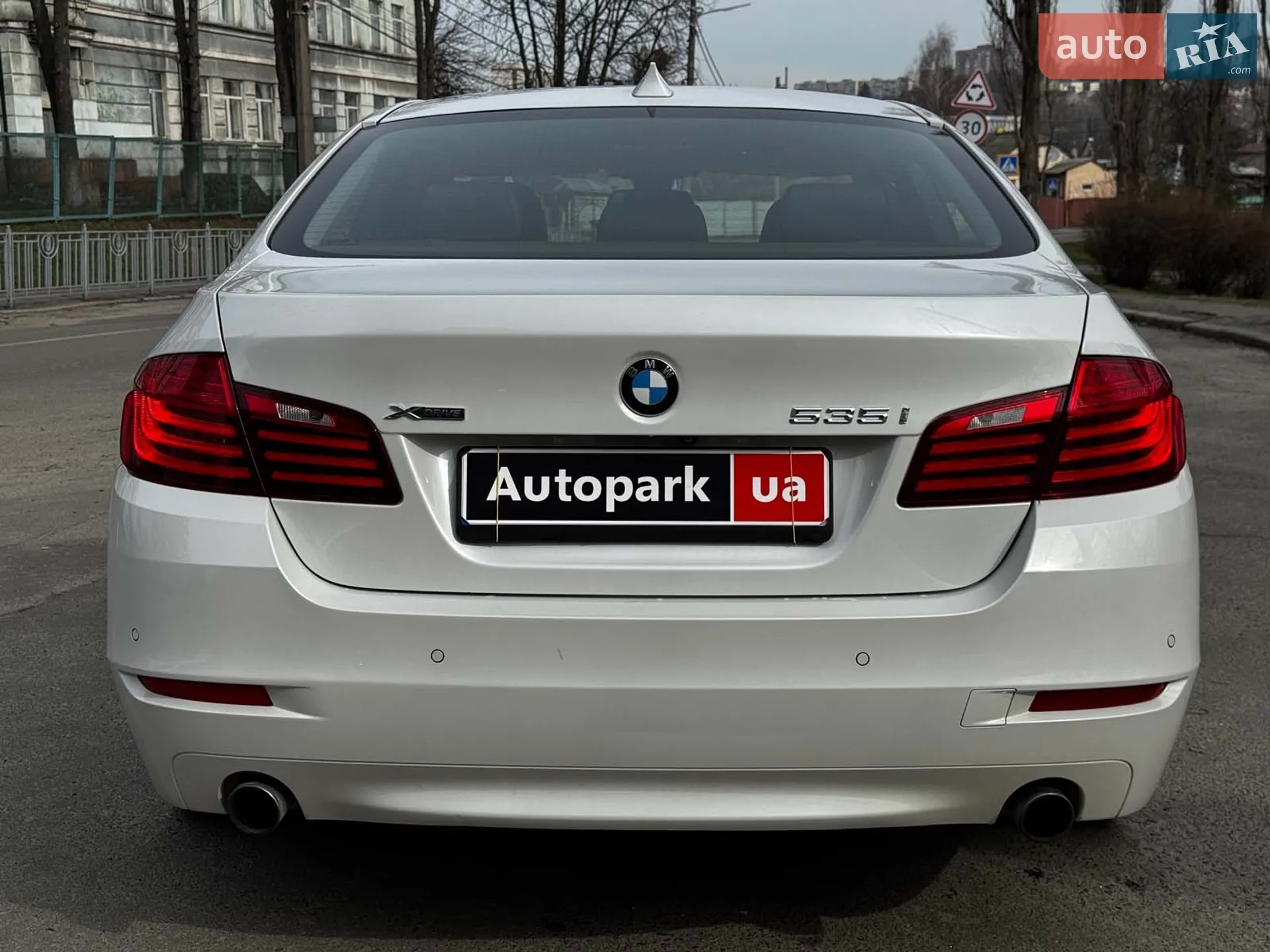 2015 BMW 5er - мініатюра 16