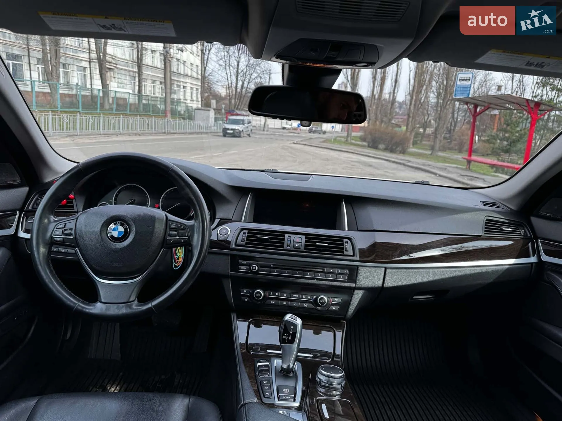 2015 BMW 5er - мініатюра 29