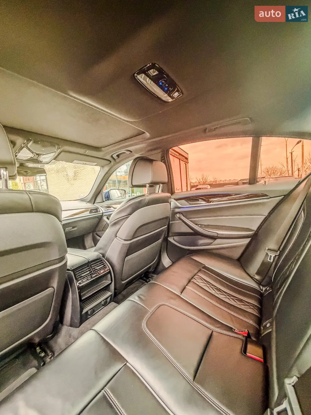 2017 BMW 5er - мініатюра 19