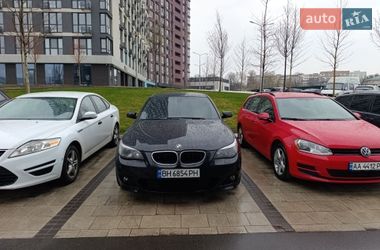 Седан BMW 5 Series 2004 в Києві