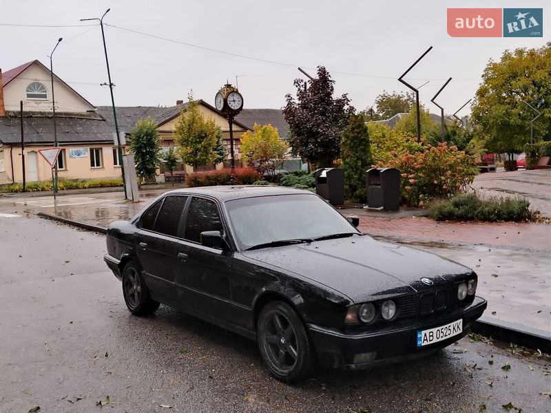 BMW 5 Series 1990
