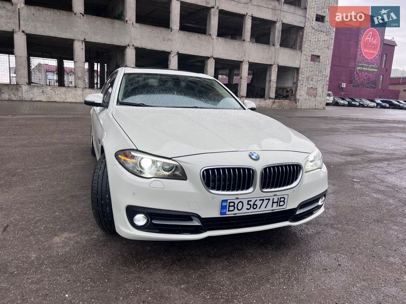 Седан BMW 5 Series 2015 в Тернополі