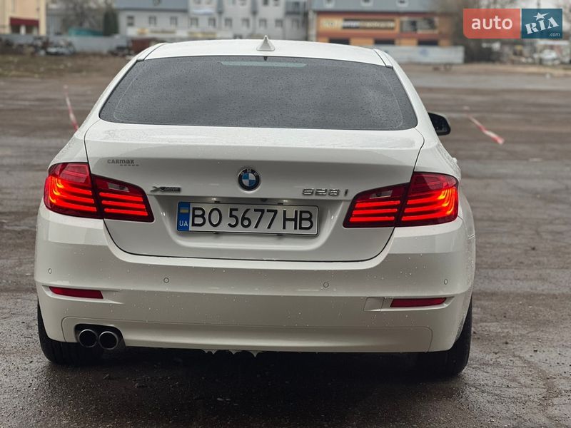 Седан BMW 5 Series 2015 в Тернополі