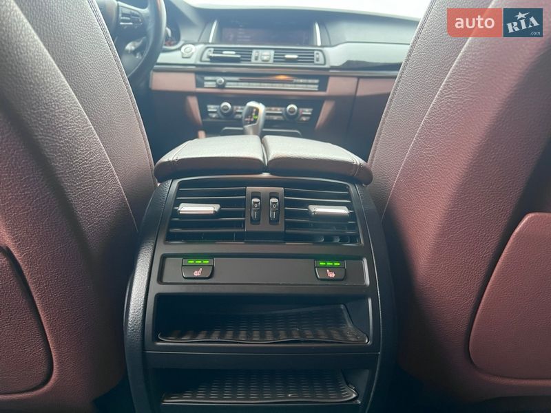 Седан BMW 5 Series 2015 в Тернополі