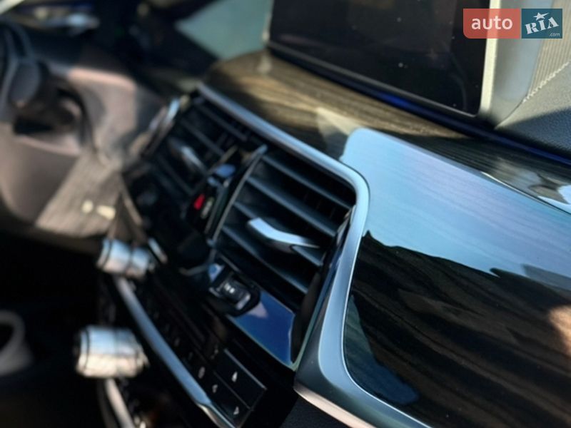 Седан BMW 5 Series 2018 в Днепре фото 18 Седан BMW 5 Series 2018 в Днепре