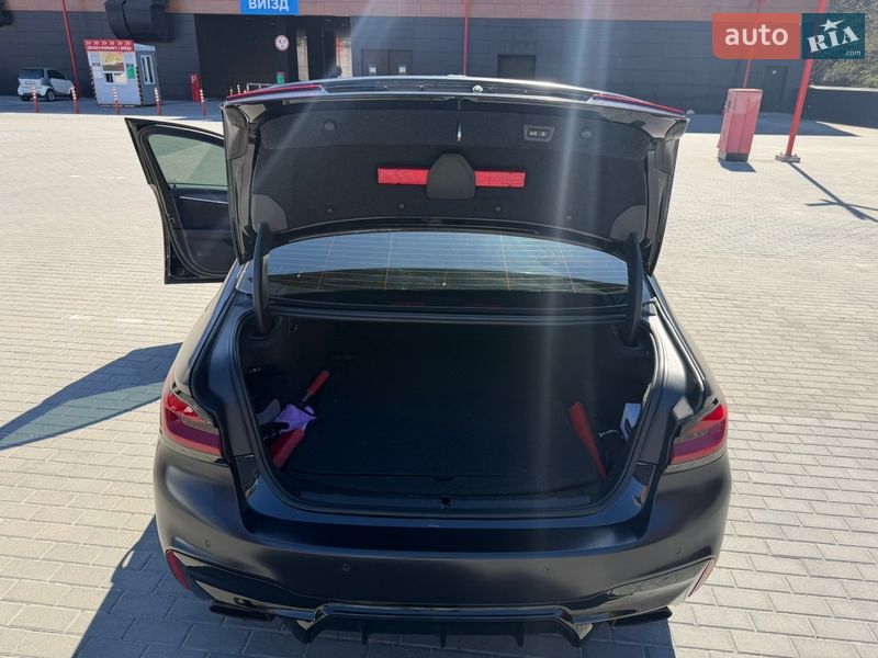 Седан BMW 5 Series 2017 в Києві