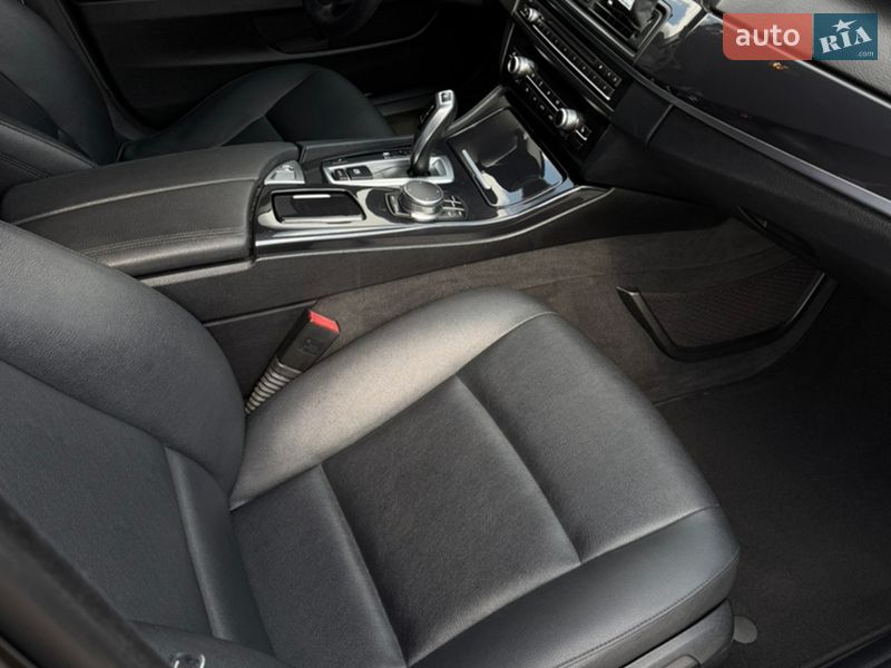 Седан BMW 5 Series 2014 в Рівному