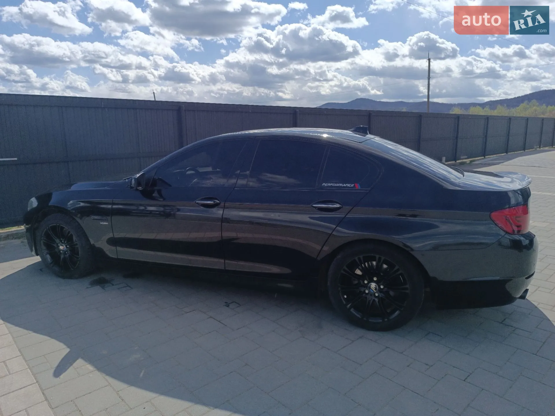 2010 BMW 5er - мініатюра 9