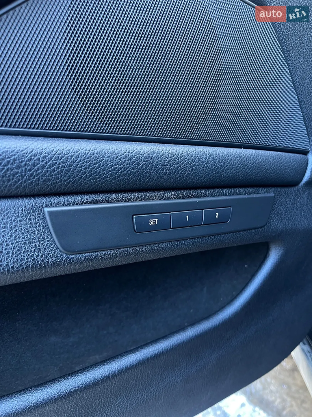 2011 BMW 5er - мініатюра 11