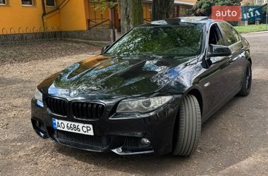 Седан BMW 5 Series 2013 в Ужгороде
