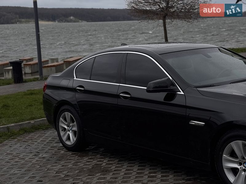 Седан BMW 5 Series 2013 в Тернополе