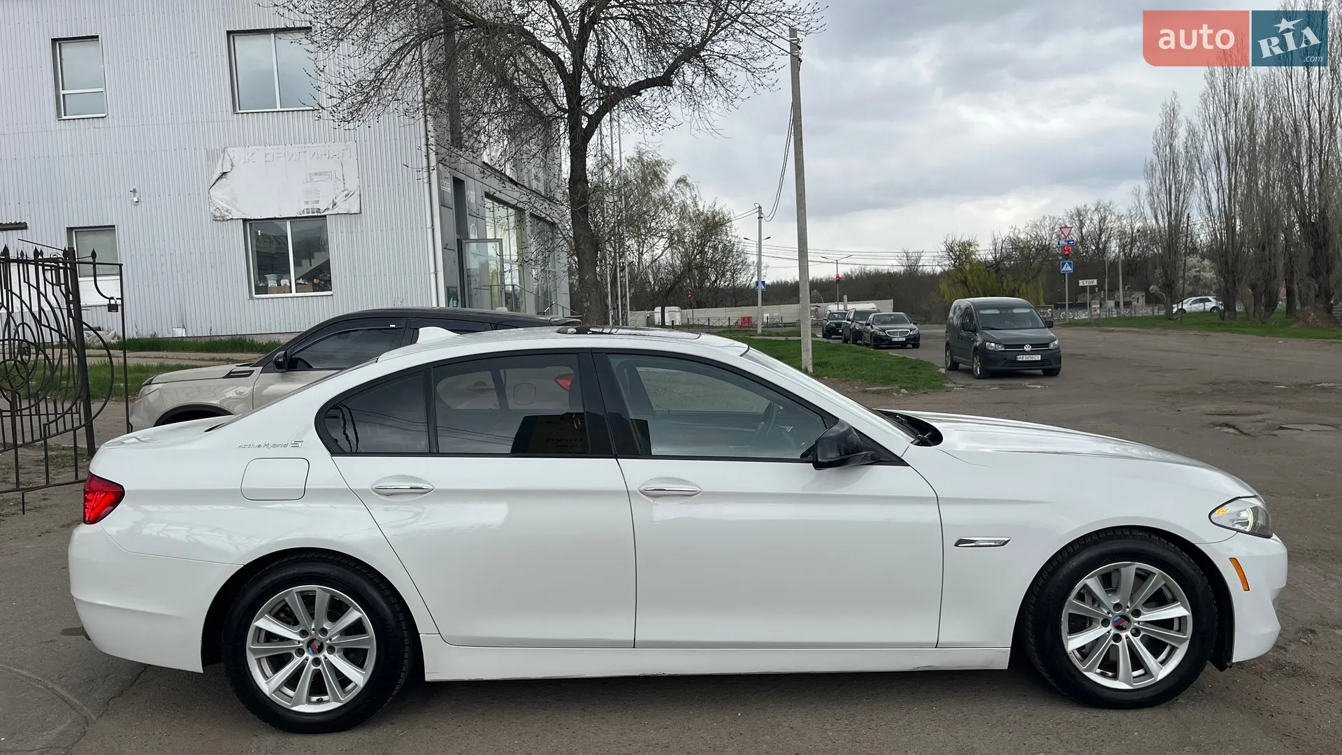 2013 BMW 5er - мініатюра 4