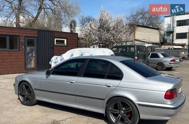 Седан BMW 5 Series 1998 в Запорожье
