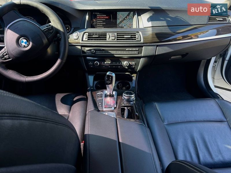 Седан BMW 5 Series 2015 в Івано-Франківську