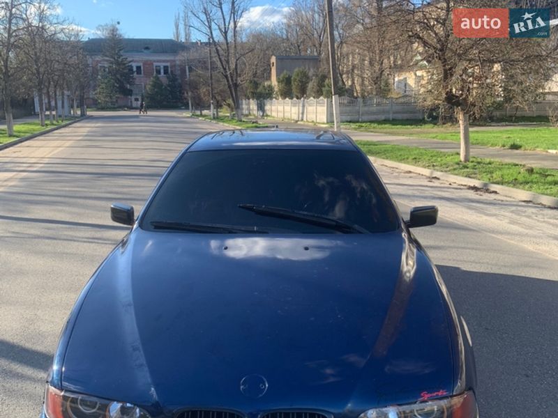 Седан BMW 5 Series 1995 в Дергачах