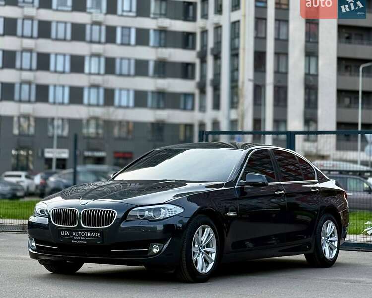 Седан BMW 5 Series 2012 в Киеве