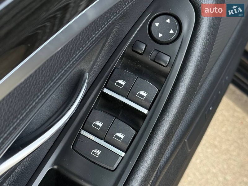 Седан BMW 5 Series 2012 в Киеве