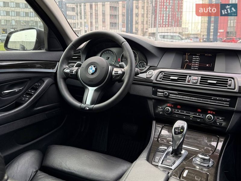 Седан BMW 5 Series 2012 в Киеве