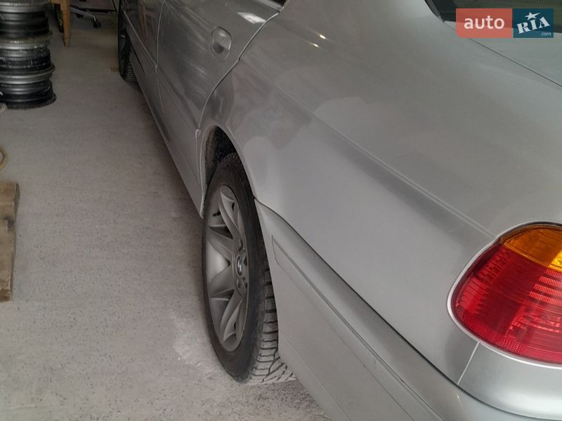 Седан BMW 5 Series 2001 в Тернополі
