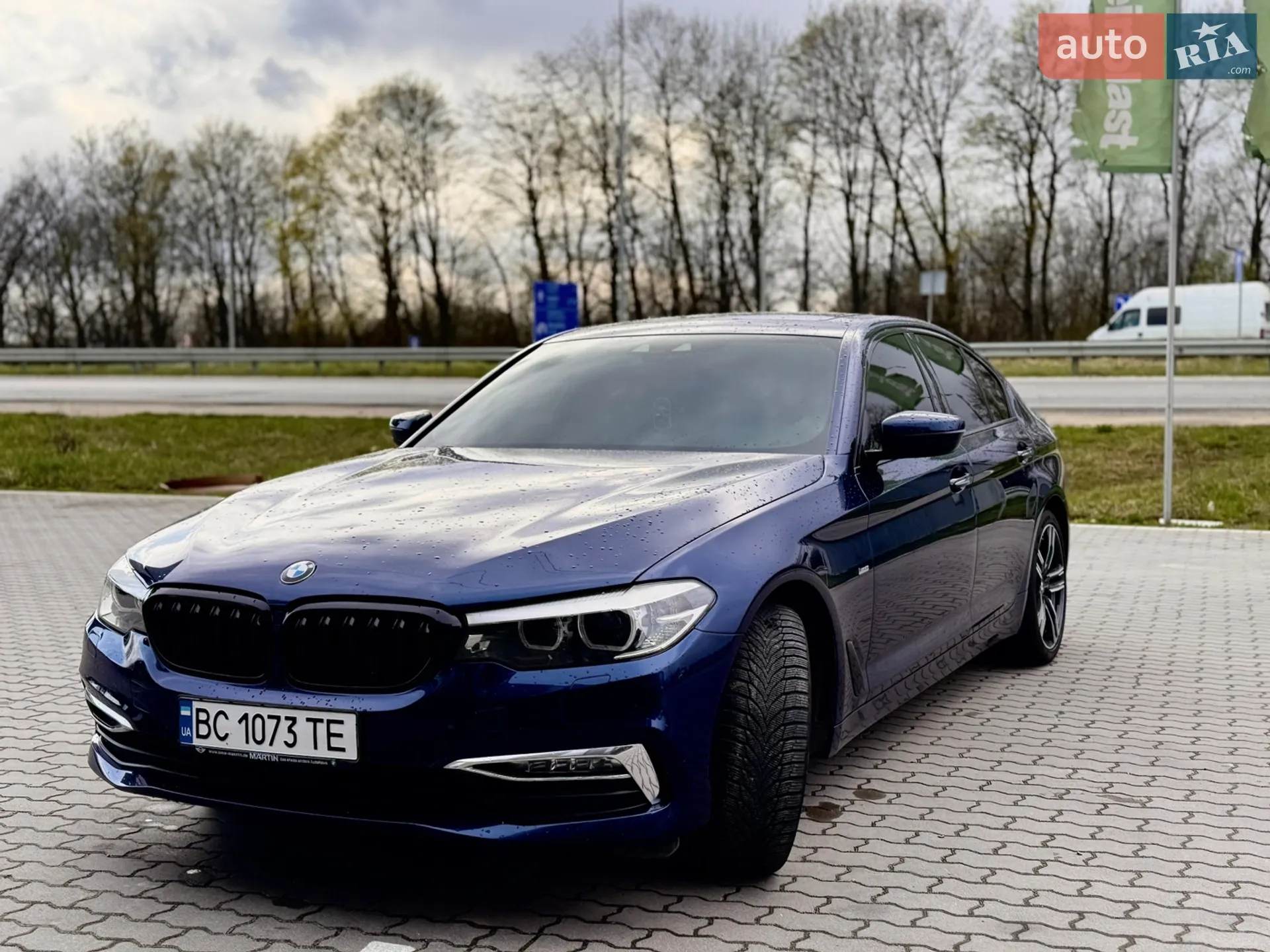 2017 BMW 5er - мініатюра 2