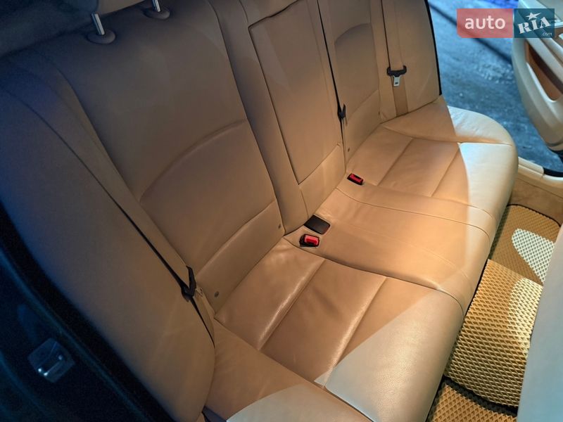 Седан BMW 5 Series 2011 в Києві